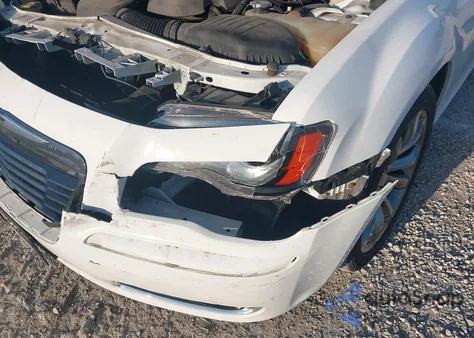 2014 Chrysler 300 300S из США, поврежденный, VIN 2C3CCABG8EH307069